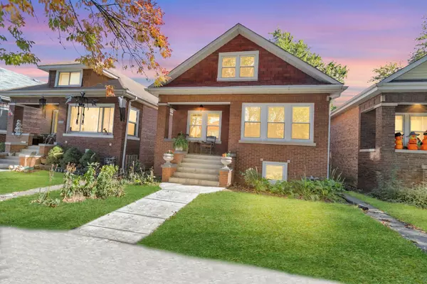 1443 Grove AVE, Berwyn, IL 60402