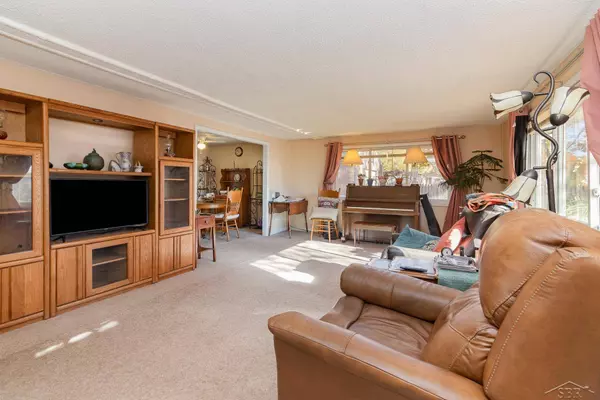 4914 Wixom Drive, Beaverton, MI 48612