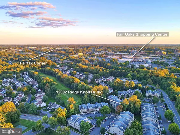 12002 RIDGE KNOLL DR #702A, Fairfax, VA 22033