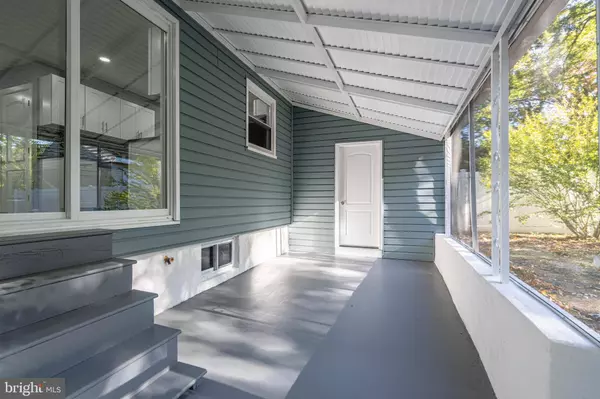 2300 LINCOLN AVE, Claymont, DE 19703