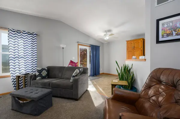 2016 27th ST SE, Rochester, MN 55904