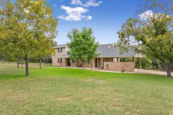 712 Nicholson Drive, Hamilton, TX 76531