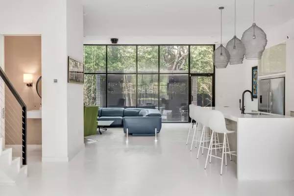 124 Grove St, Charleston, SC 29403