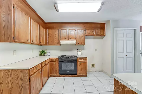 5012 Alexis DR, Indian Trail, NC 28079