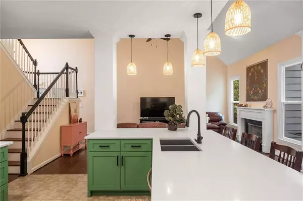 5322 Mulberry Bend CT, Flowery Branch, GA 30542