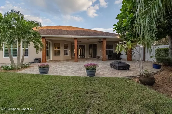 1248 Tipperary DR, Melbourne, FL 32940