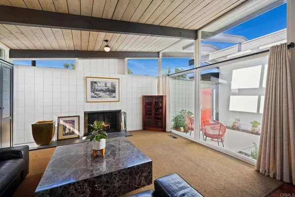 6937 Coleshill DR, San Diego, CA 92119