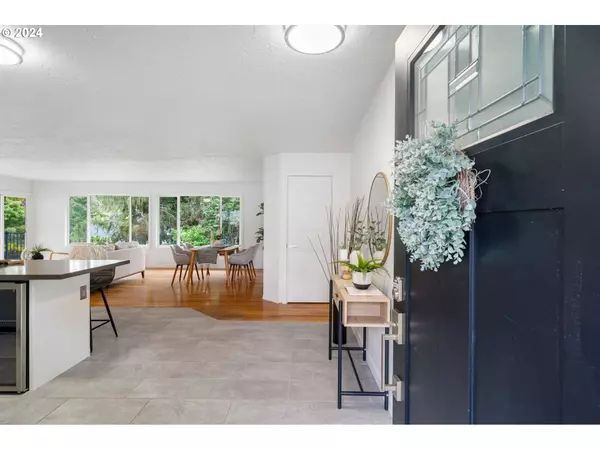 940 NW 3RD ST, Gresham, OR 97030