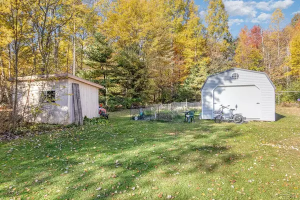 4914 Wixom Drive, Beaverton, MI 48612