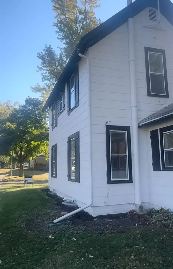 1323 6th Street, Perry, IA 50220