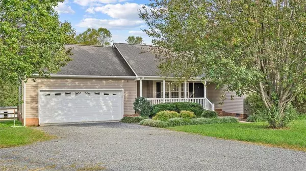 3882 Plum Tree RD, Climax, NC 27233