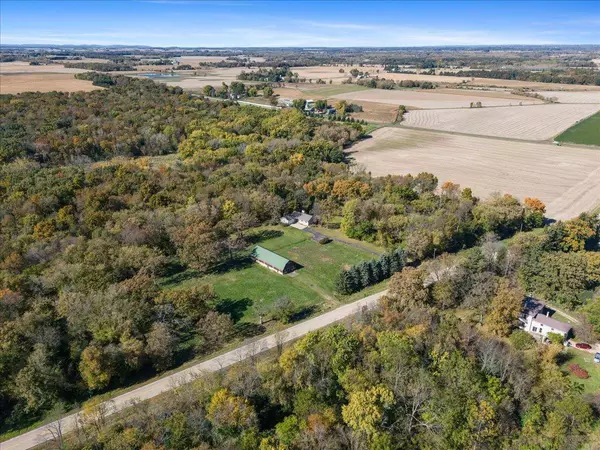 N2001 County Road N, Columbus, WI 53925