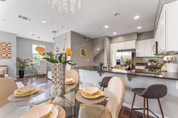 5758 Via lugano, Fremont, CA 94555