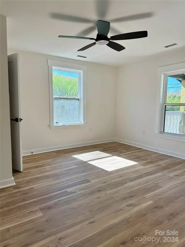 1908 Troutman Hill RD, Kannapolis, NC 28083