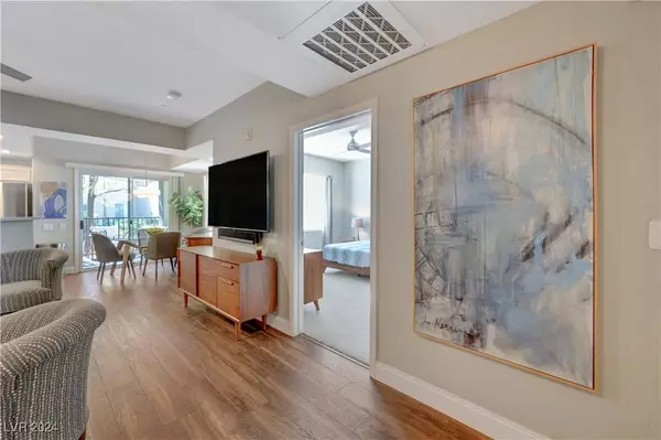 8324 W Charleston Boulevard #1041, Las Vegas, NV 89117