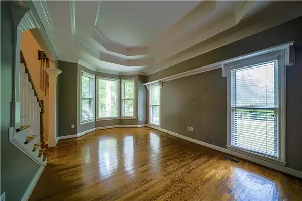 16 Sherman LN NW, Cartersville, GA 30121