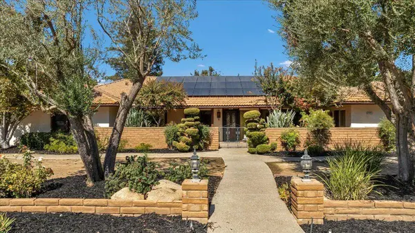 41071 Adobe Way, Madera, CA 93636