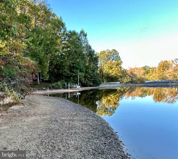 361 LAND OR DR, Ruther Glen, VA 22546