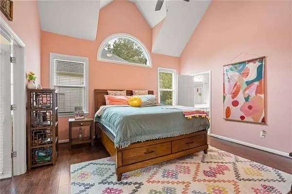 5322 Mulberry Bend CT, Flowery Branch, GA 30542