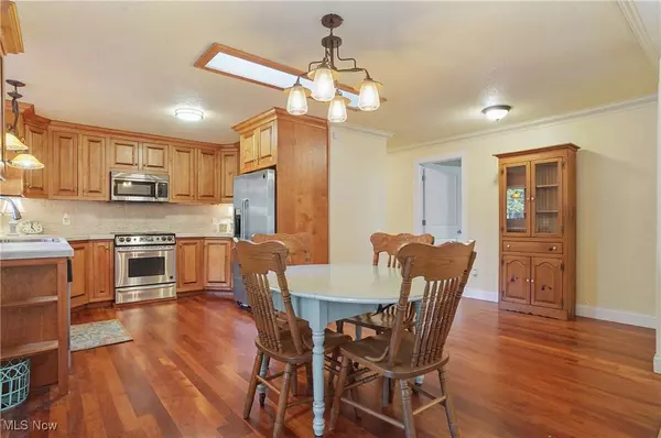 6101 Ridgeview DR, Hanoverton, OH 44423