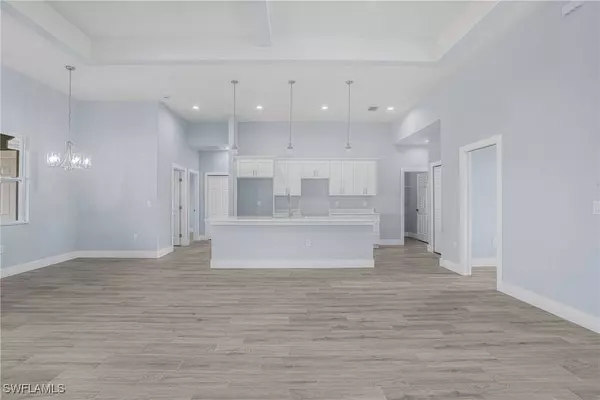 3218 44th ST SW, Lehigh Acres, FL 33976