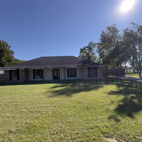 1502 STEPHEN DR, Denham Springs, LA 70726