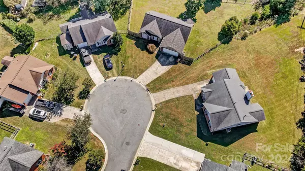 5012 Alexis DR, Indian Trail, NC 28079