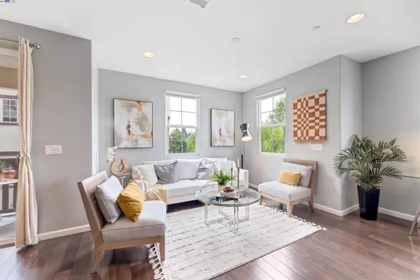 5758 Via lugano, Fremont, CA 94555