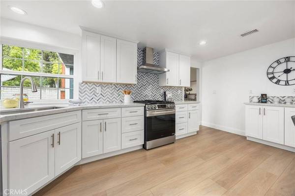 20900 Shadow Oak DR, Yorba Linda, CA 92886