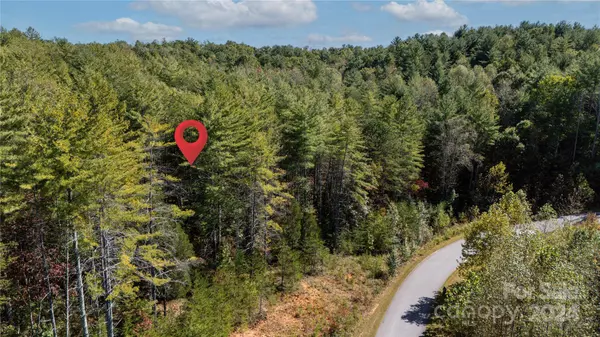 2055 Robert DR, Morganton, NC 28655