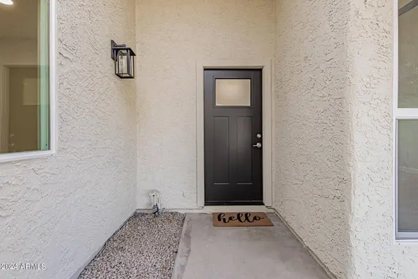 7813 E FOXMORE Lane, Scottsdale, AZ 85258