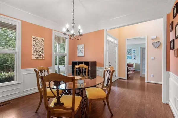 5322 Mulberry Bend CT, Flowery Branch, GA 30542