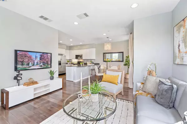 5758 Via lugano, Fremont, CA 94555