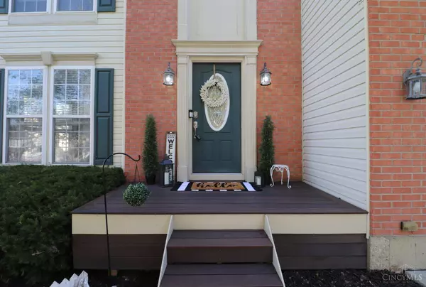 966 Whispering Pine, Lebanon, OH 45036