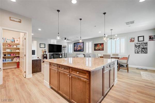 11243 Carlin Farms Street, Las Vegas, NV 89179