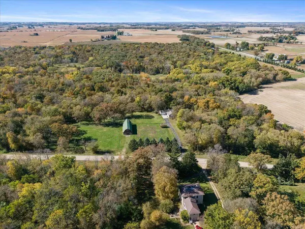 N2001 County Road N, Columbus, WI 53925