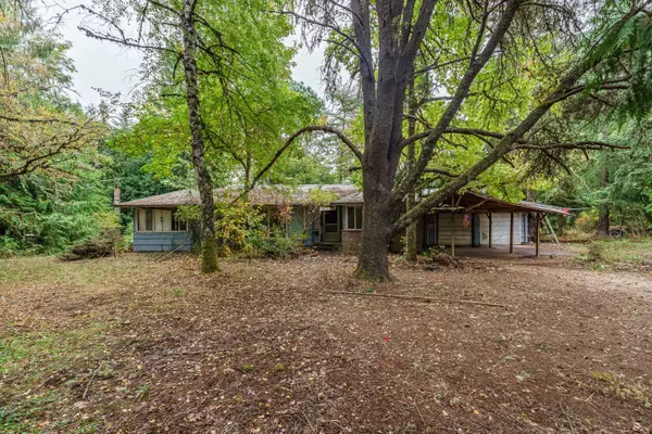 21664 S Springwater Rd, Estacada, OR 97023-8641