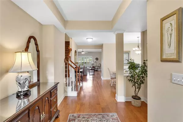 1103 Scepter Ln E, Greensburg, PA 15601