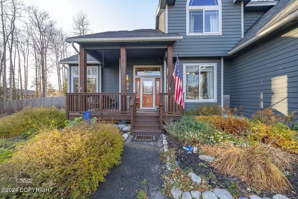 5680 N Tahoe DR, Wasilla, AK 99654