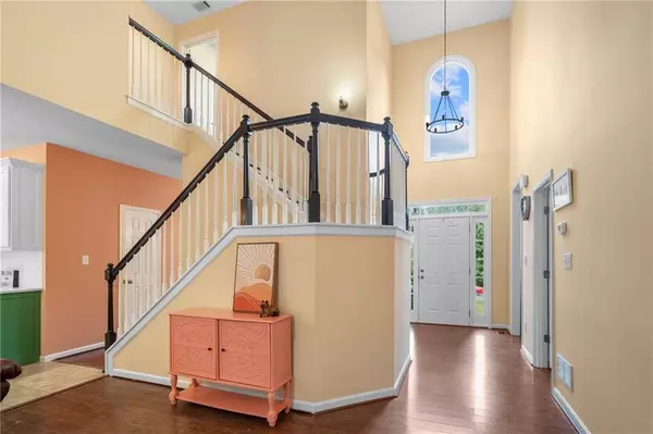 5322 Mulberry Bend CT, Flowery Branch, GA 30542