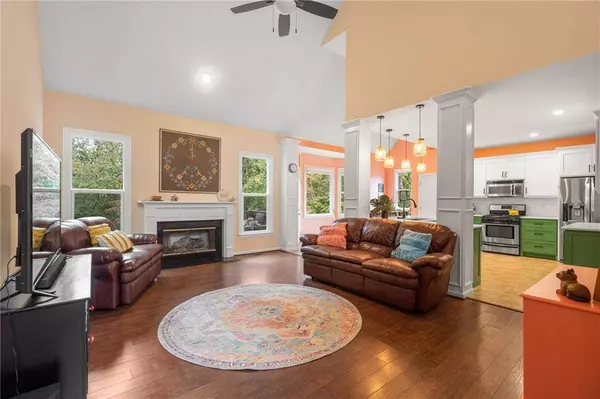 5322 Mulberry Bend CT, Flowery Branch, GA 30542