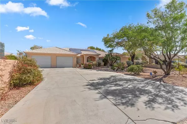 8450 S Pioneer Way, Las Vegas, NV 89113