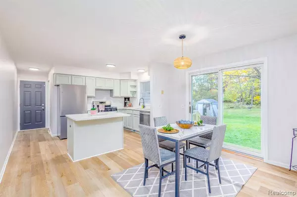 36915 HERMAN Street, Romulus, MI 48174