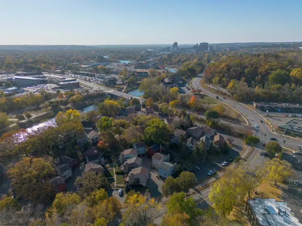 215 Elton Hills DR NW #30, Rochester, MN 55901