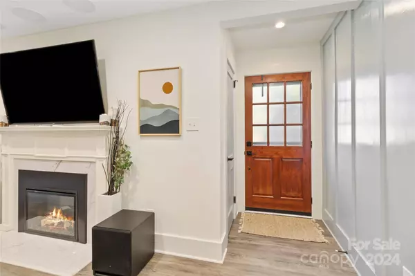 710 East AVE, Belmont, NC 28012