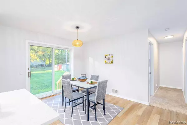 36915 HERMAN Street, Romulus, MI 48174