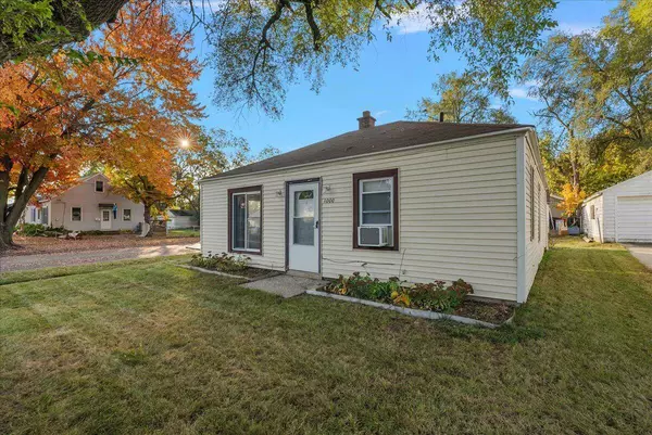 1000 35th SW Street, Wyoming, MI 49509