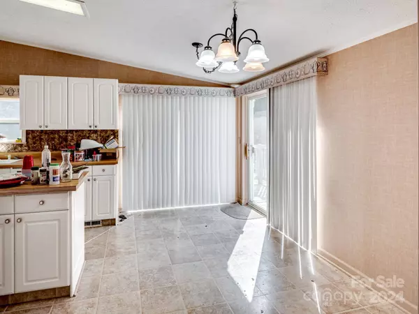 195 Creekstone LN, York, SC 29745