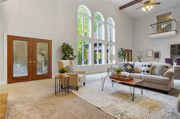 3945 S Canfield Niles RD, Canfield, OH 44406