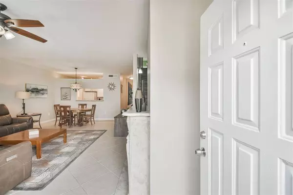 620 Wilcrest DR #620, Houston, TX 77042